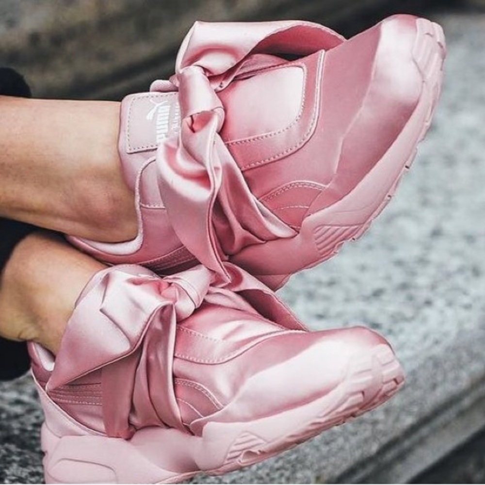 Puma x Fenty by Rihanna Pink Bow Shoes Size 8.5 - Picture 10 of 13
